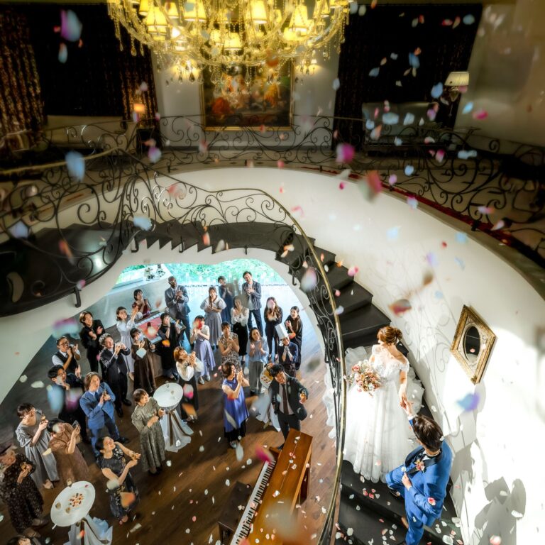 ＼今月のご予約で！”W特典付／あこがれ花嫁体験＆無料試食